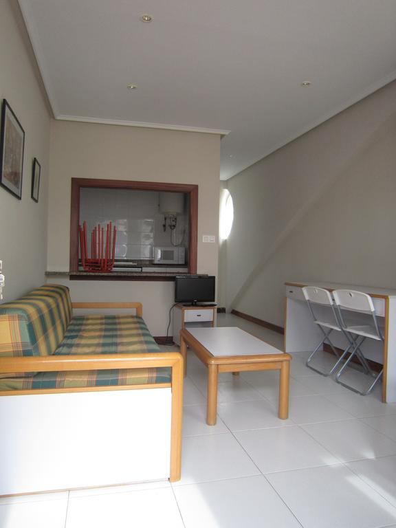 Apartamentos Elena 拉雷多 外观 照片