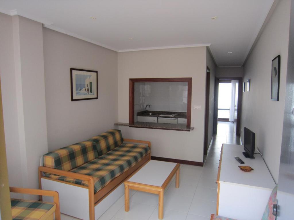 Apartamentos Elena 拉雷多 外观 照片